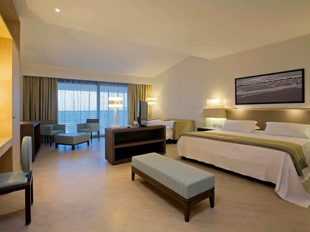 Capovaticano Thalasso Hotel 4*